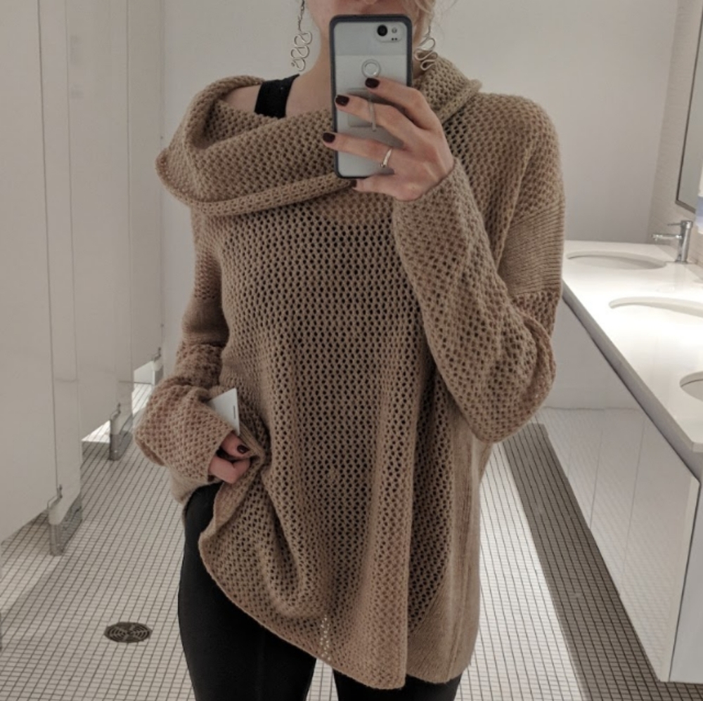 VINTAGE BEIGE KNIT SWEATER W/ COWL NECK